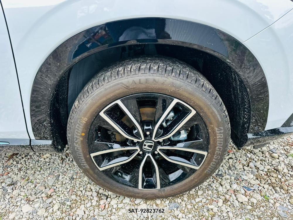 Honda VEZEL 2026 6571822-27