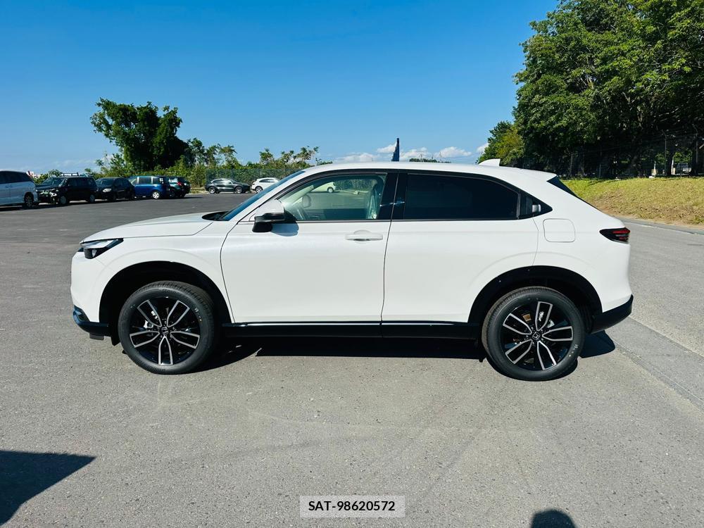 Honda VEZEL 2026-04 6737238-1