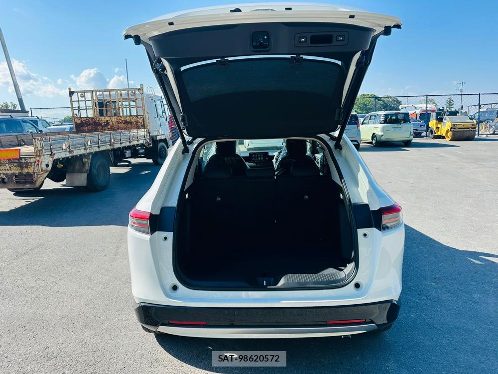 Honda VEZEL 2026-04 6737238-25