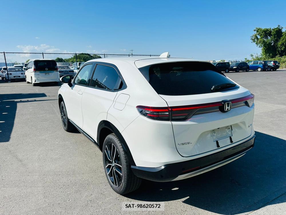 Honda VEZEL 2026-04 6737238-2