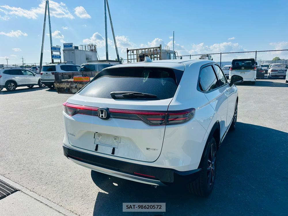 Honda VEZEL 2026-04 6737238-4