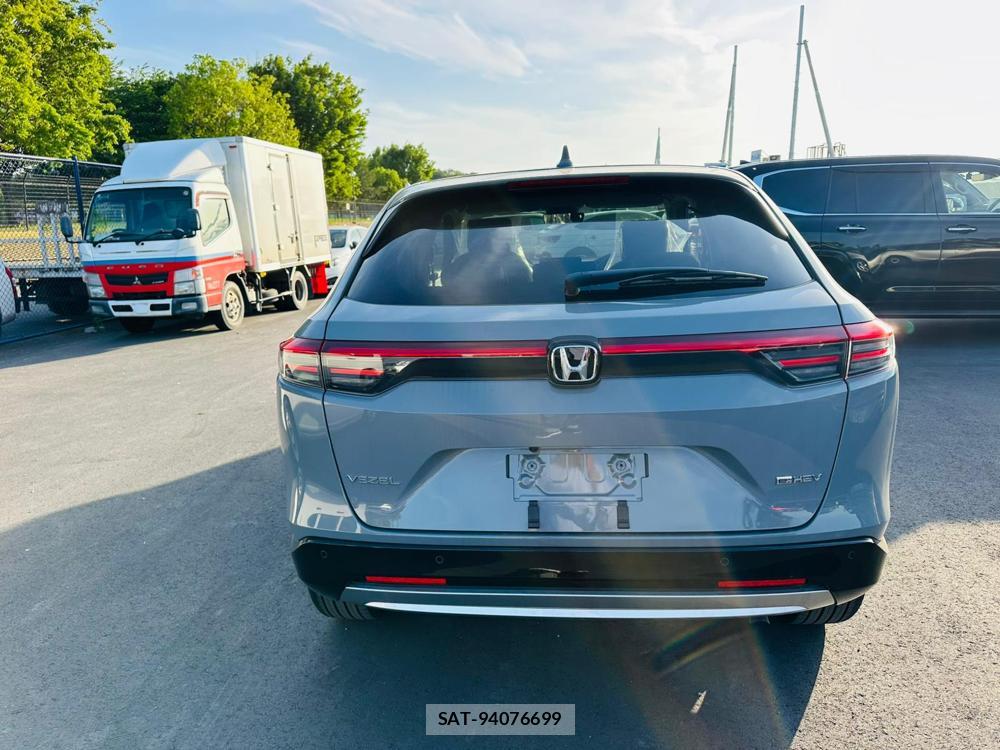 Honda VEZEL 2026 6820155-3