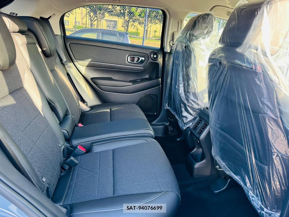Honda VEZEL 2026 6820155-8