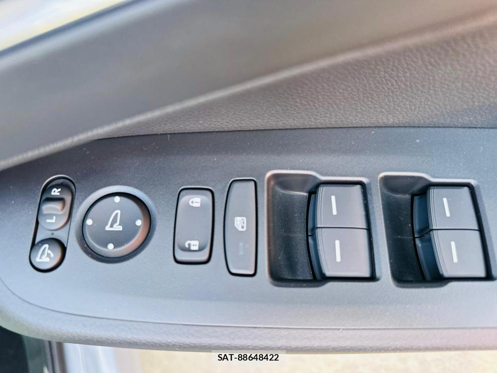Honda VEZEL 2026 6820152-20