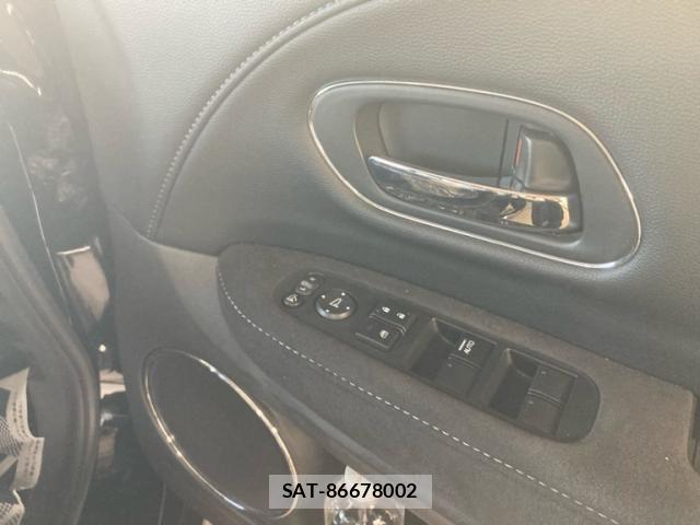 Honda VEZEL 2019-07 6998976-13