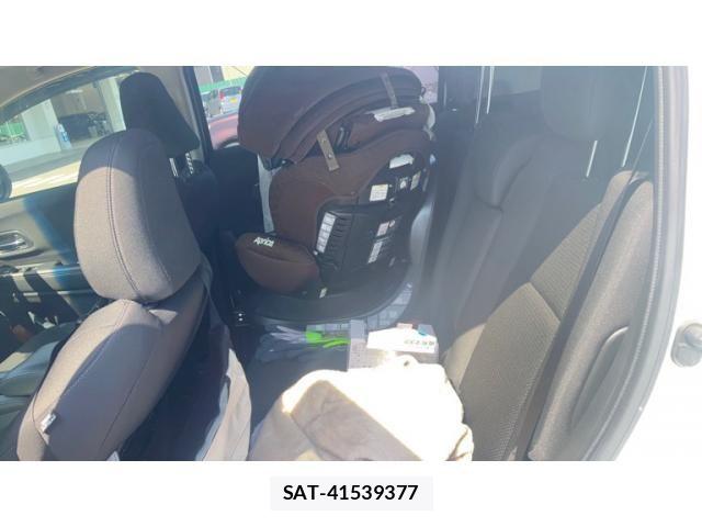 Honda VEZEL 2018-11 6998979-15