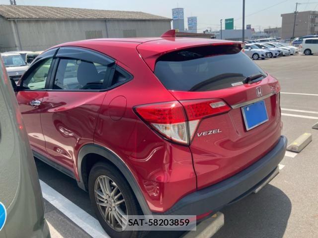 Honda VEZEL 2018-09 7021824-3