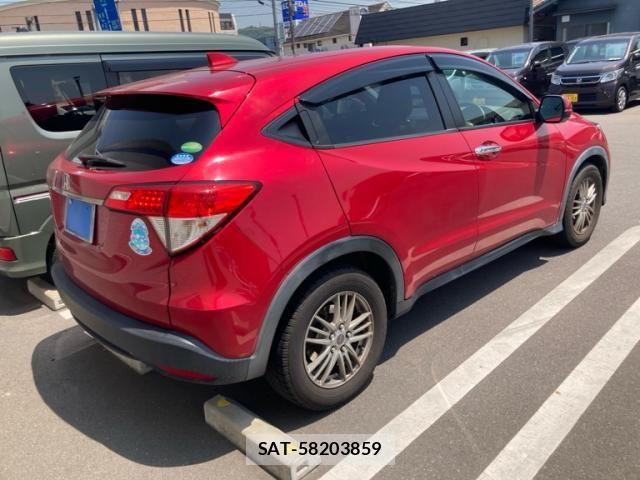Honda VEZEL 2018-09 7021824-4