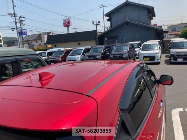Honda VEZEL 2018-09 7021824-5