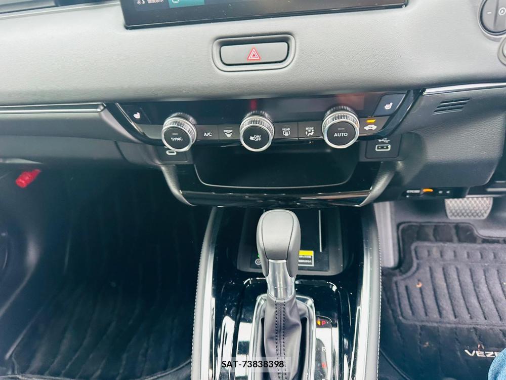 Honda VEZEL 2026 6904586-18