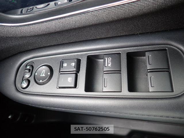 Honda VEZEL 2020-03 7061183-7