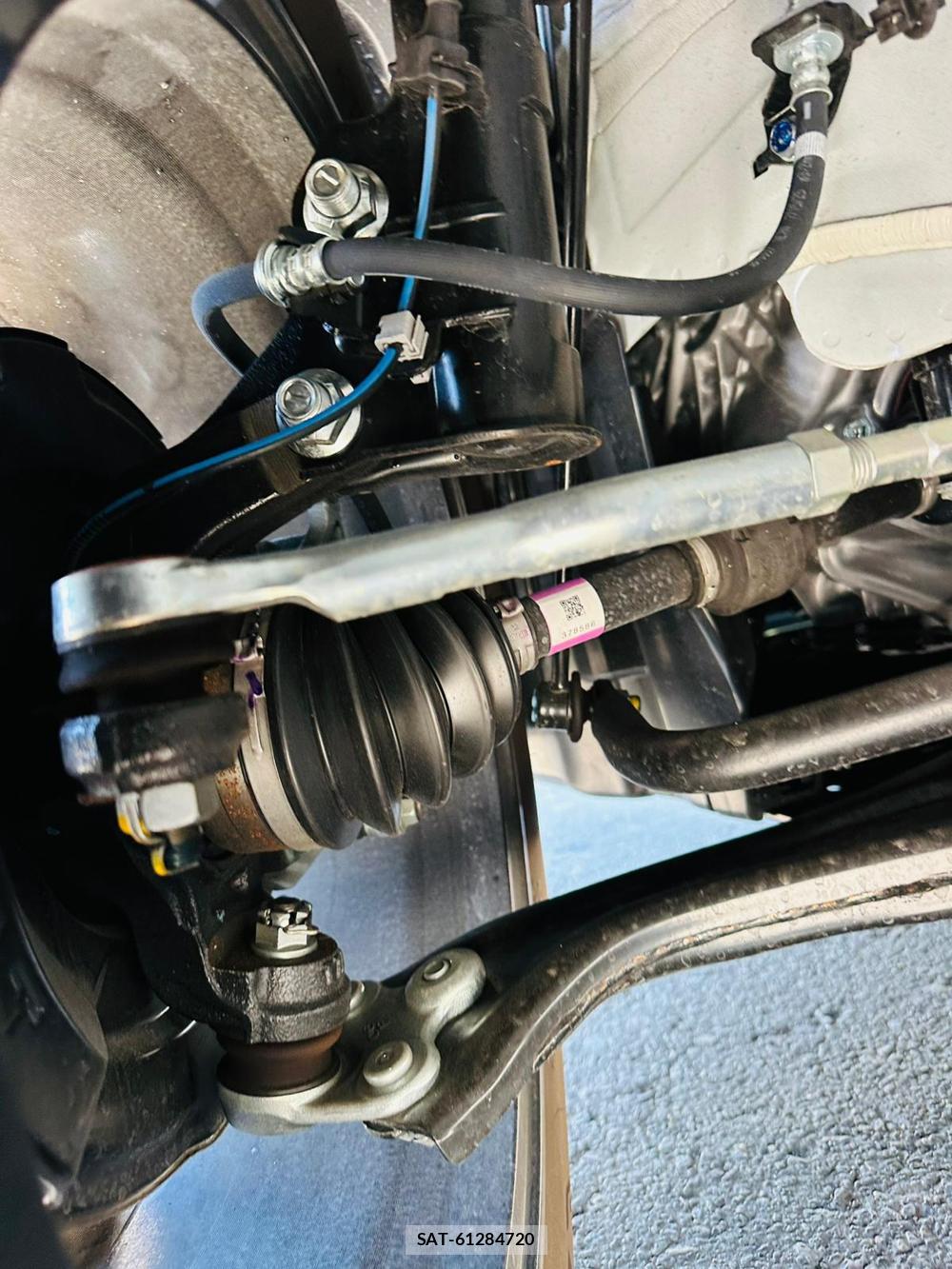 Honda VEZEL 2025 6820163-33