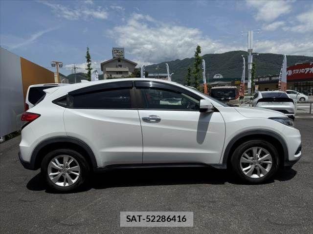 Honda VEZEL 2018-12 7226546-11