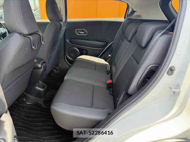 Honda VEZEL 2018-12 7226546-17
