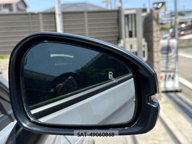 Honda VEZEL 2025-10 7226553-11