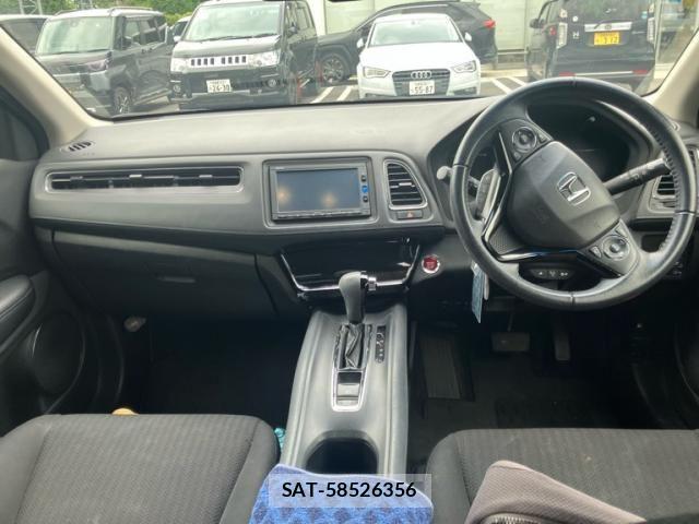 Honda VEZEL 2017-08 7226544-10