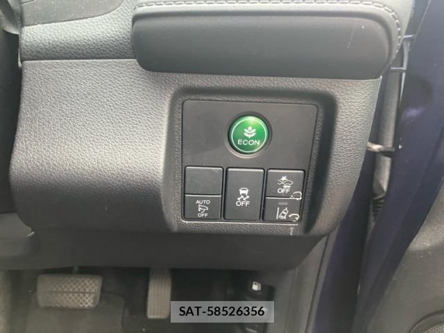 Honda VEZEL 2017-08 7226544-15