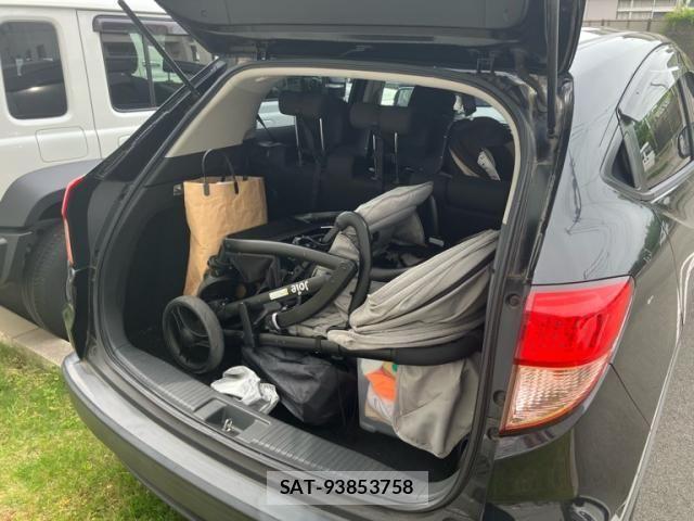 Honda VEZEL 2017-03 7226541-11