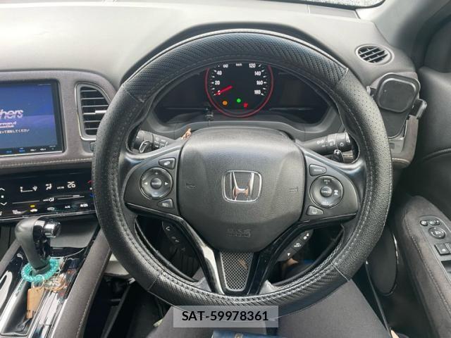 Honda VEZEL 2017-08 7252696-15