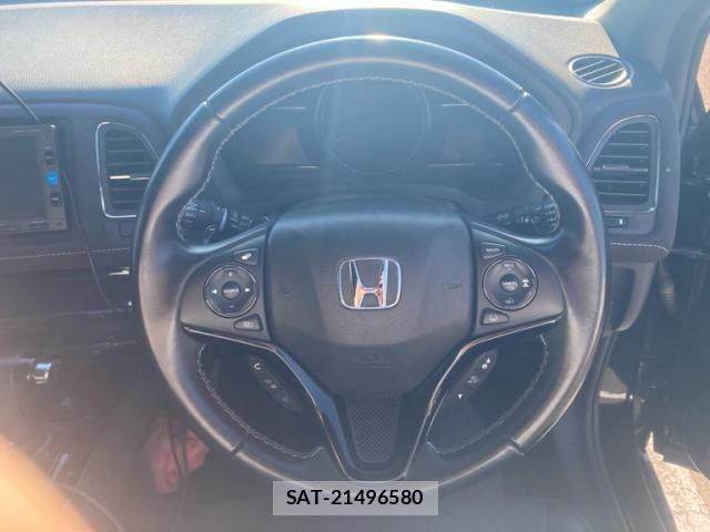 Honda VEZEL 2017-08 7252697-13