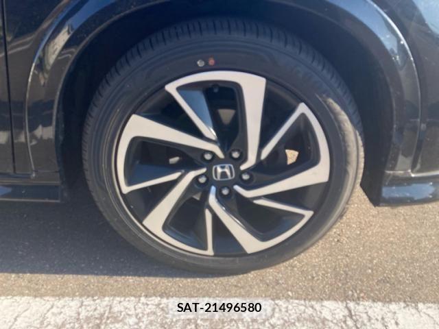 Honda VEZEL 2017-08 7252697-3