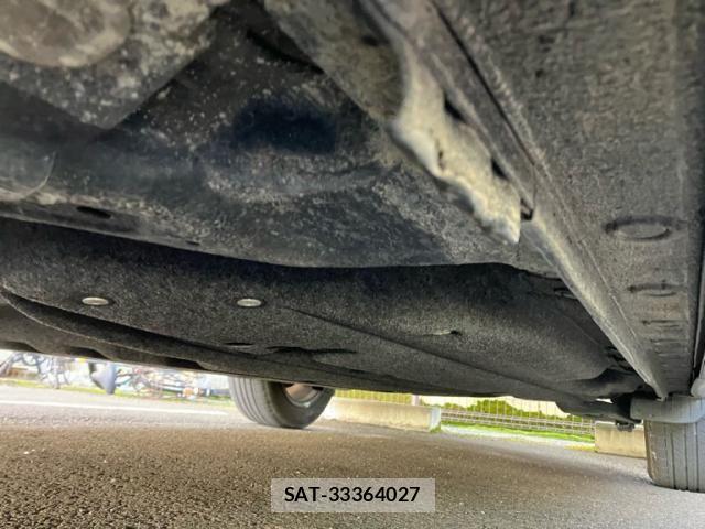 Honda VEZEL 2021-07 7252698-16