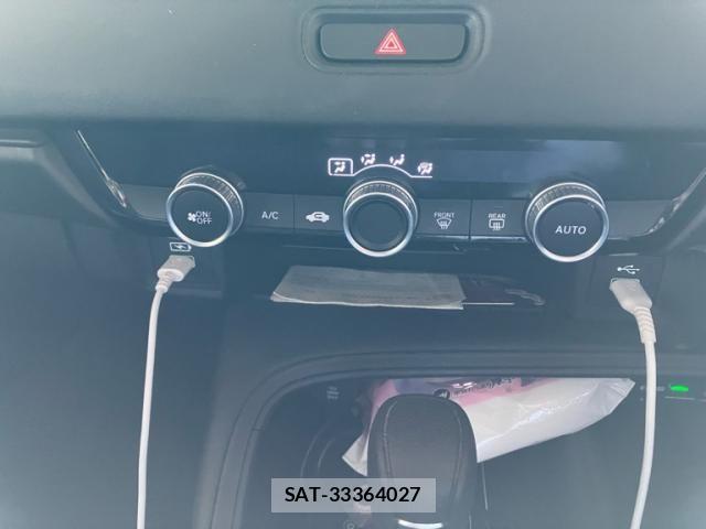 Honda VEZEL 2021-07 7252698-25