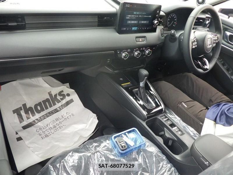 Honda VEZEL 2026-05 7248809-4