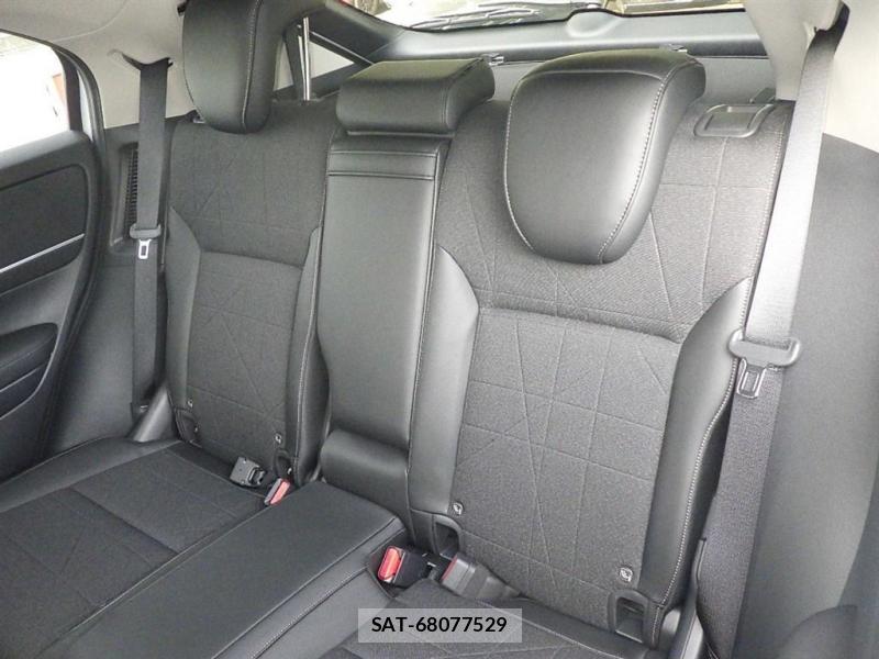 Honda VEZEL 2026-05 7248809-5