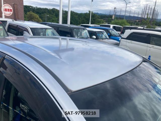 Honda VEZEL 2014-04 7252699-6