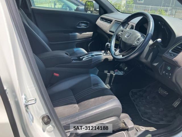Honda VEZEL 2018-03 7273192-11