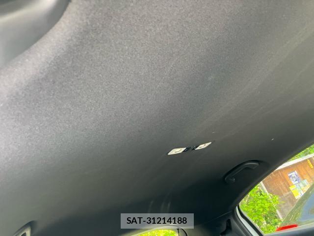 Honda VEZEL 2018-03 7273192-13