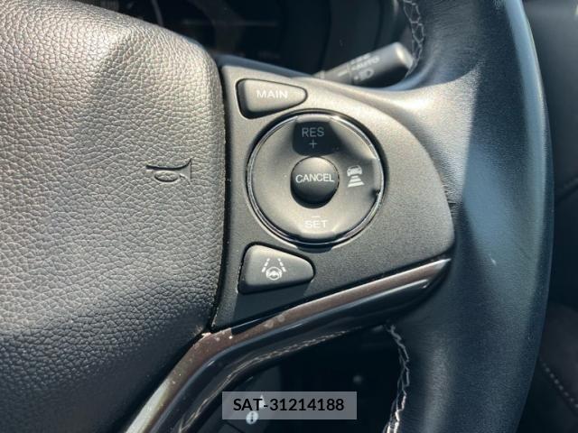 Honda VEZEL 2018-03 7273192-16