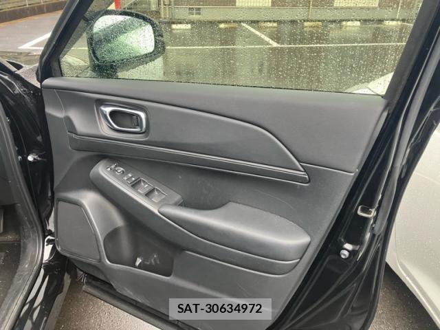 Honda VEZEL 2022-07 7330881-11