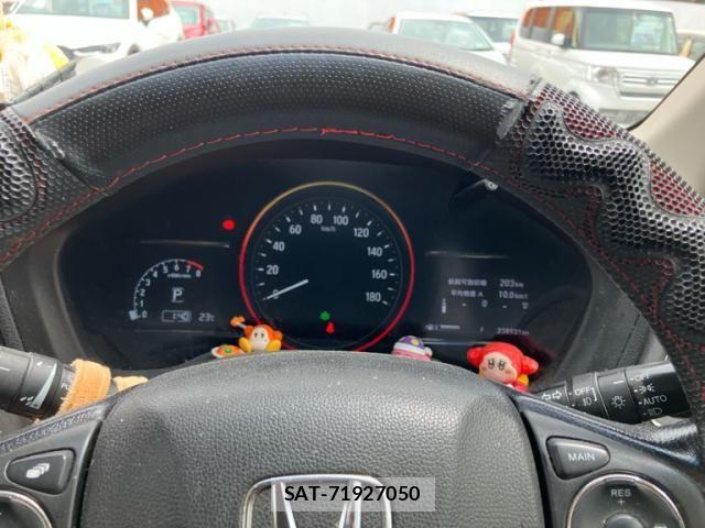 Honda VEZEL 2016-08 7360291-17