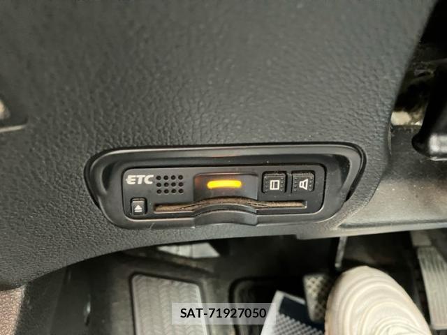 Honda VEZEL 2016-08 7360291-29