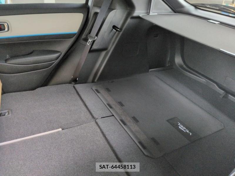 Honda VEZEL 2026-06 7366930-5