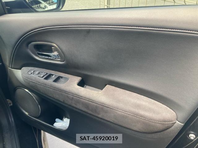 Honda VEZEL 2017-05 7394641-13