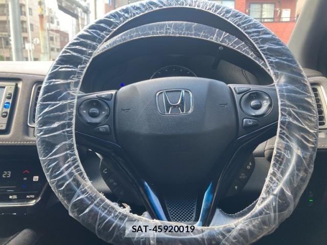 Honda VEZEL 2017-05 7394641-15
