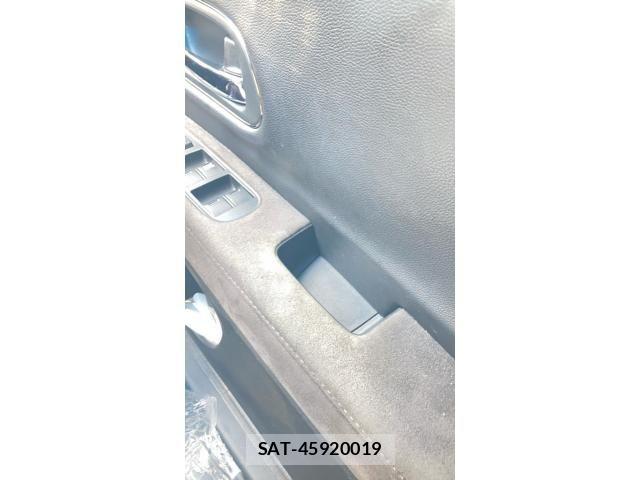 Honda VEZEL 2017-05 7394641-24