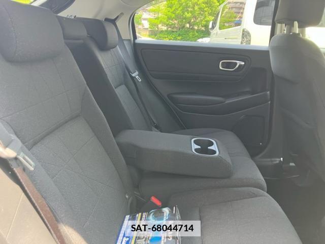 Honda VEZEL 2022-06 7458580-12