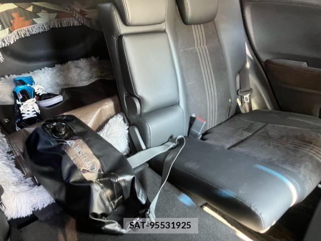 Honda VEZEL 2019-12 7458581-12