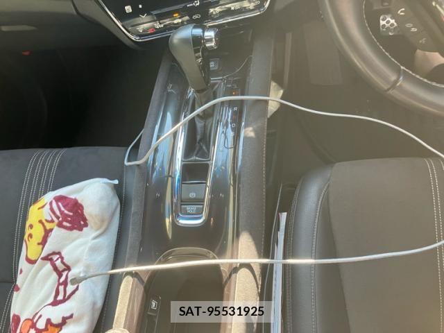 Honda VEZEL 2019-12 7458581-13