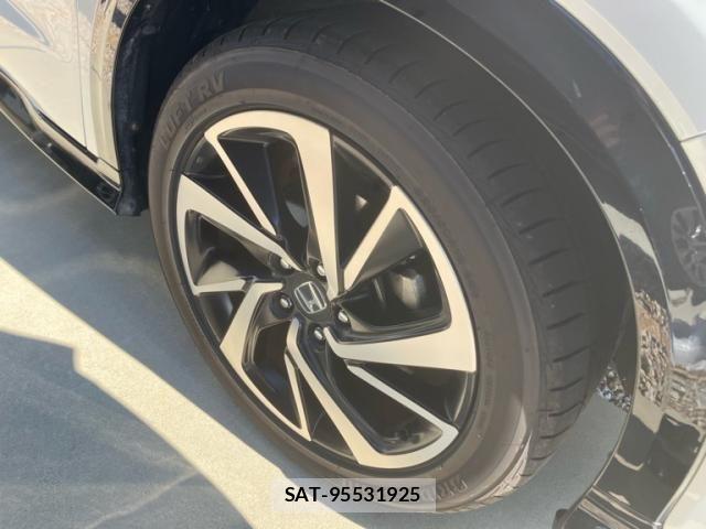 Honda VEZEL 2019-12 7458581-1