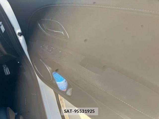 Honda VEZEL 2019-12 7458581-6