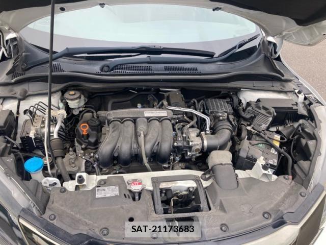 Honda VEZEL 2017-11 7458585-9