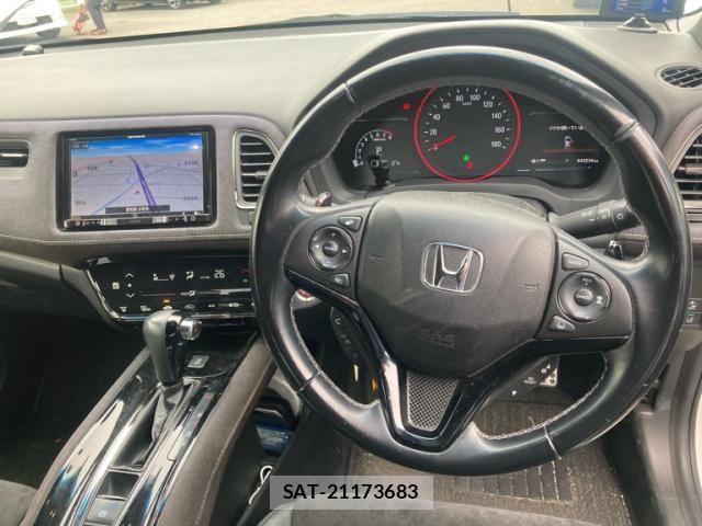 Honda VEZEL 2017-11 7458585-19
