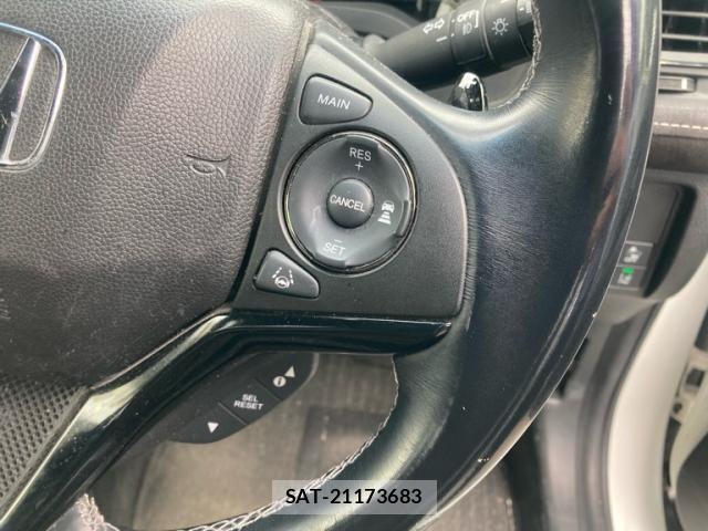 Honda VEZEL 2017-11 7458585-20