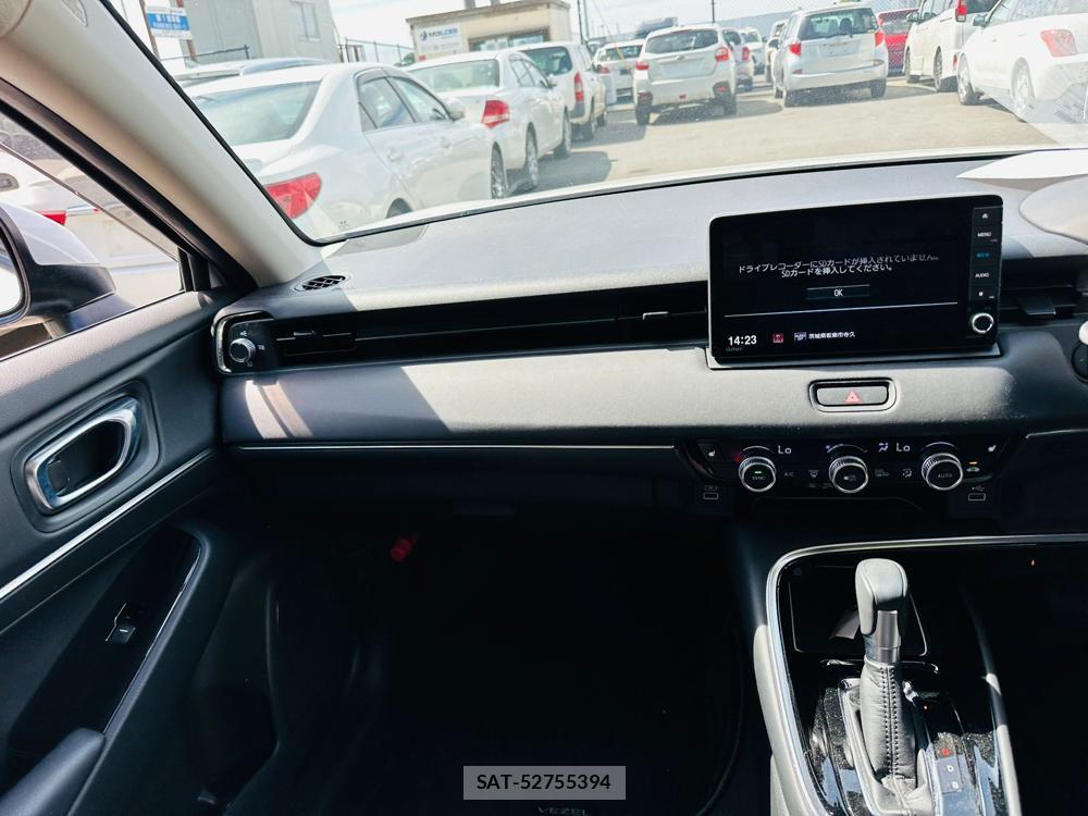 Honda VEZEL 2021 7043695-16