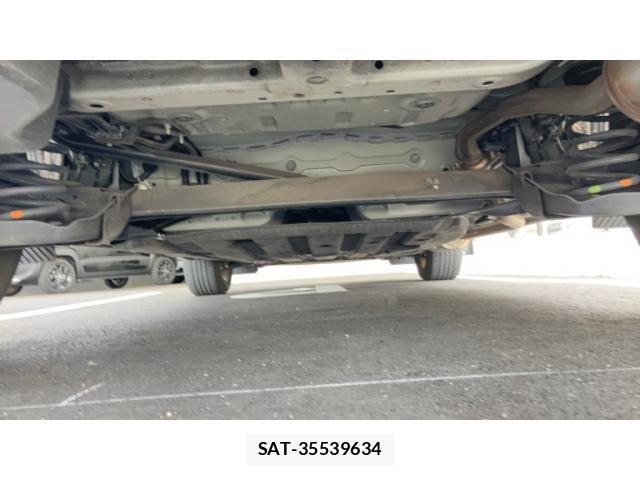 Honda VEZEL 2022-09 7510365-28